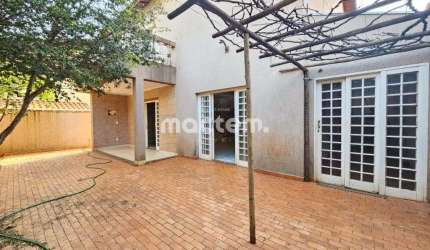 Casa de Condomínio para venda em Bonfim Paulista de 210.00m² com 3 Quartos, 1 Suite e 4 Garagens
