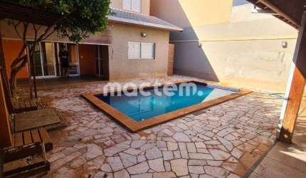 Sobrado para venda em Jardim San Marco de 267.00m² com 4 Quartos, 4 Suites e 4 Garagens