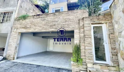 Casa para venda em Badu de 280.00m² com 6 Quartos, 5 Suites e 3 Garagens