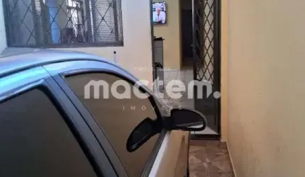Casa para venda em Jardim Professor Antônio Palocci de 180.00m² com 3 Quartos e 3 Garagens