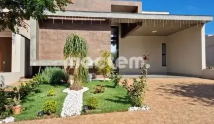 Casa de Condomínio para venda em Jardim Cybelli de 160.00m² com 3 Quartos, 3 Suites e 4 Garagens