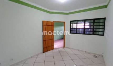 Casa para venda em Parque Ribeirão Preto de 127.00m² com 3 Quartos, 1 Suite e 2 Garagens