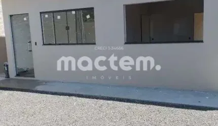 Casa para venda em Serrana de 87.00m² com 3 Quartos, 1 Suite e 4 Garagens