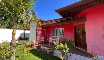 Casa de Condomínio para venda em Caravelas de 170.00m² com 4 Quartos, 4 Suites e 3 Garagens