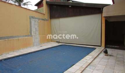 Sobrado para venda em Ribeirânia de 329.00m² com 4 Quartos, 1 Suite e 5 Garagens
