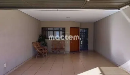 Casa para venda em Planalto Verde de 200.00m² com 3 Quartos, 1 Suite e 2 Garagens