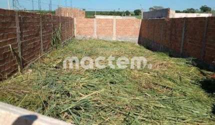 Terreno para venda em Jardim Antártica de 150.00m²