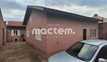 Casa para venda em Jardinópolis de 200.00m² com 3 Quartos, 1 Suite e 4 Garagens