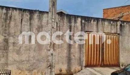 Casa para venda em Jardim Doutor Paulo Gomes Romeo de 47.00m² com 2 Quartos e 4 Garagens