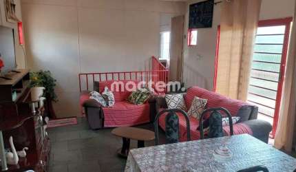 Sobrado para venda em Jardim Maria Goretti de 314.00m² com 6 Quartos, 4 Suites e 3 Garagens
