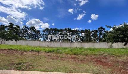 Terreno para venda em Cravinhos de 416.00m²