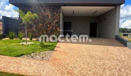 Casa de Condomínio para venda em Cravinhos de 150.00m² com 3 Quartos, 1 Suite e 2 Garagens
