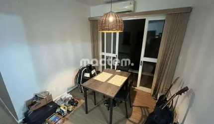 Apartamento para venda em Centro de 76.00m² com 2 Quartos, 1 Suite e 1 Garagem