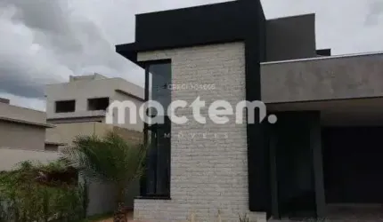 Casa de Condomínio para venda em Vila Do Golf de 187.00m² com 3 Quartos, 3 Suites e 4 Garagens