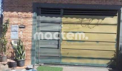 Casa para venda em Jardim Marchesi de 125.00m² com 2 Quartos, 1 Suite e 2 Garagens