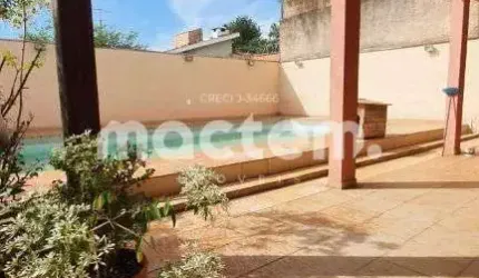 Sobrado para venda em Centro de 743.00m² com 4 Quartos, 3 Suites e 4 Garagens