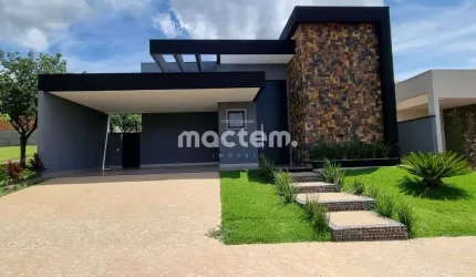 Casa de Condomínio para venda em Vila Do Golf de 222.00m² com 3 Quartos, 3 Suites e 4 Garagens