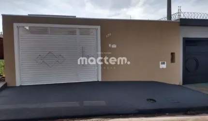 Casa para venda em Parque Das Oliveiras de 65.00m² com 2 Quartos, 1 Suite e 3 Garagens