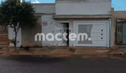 Casa para venda em Jardim Santo Antônio de 153.00m² com 2 Quartos e 2 Garagens