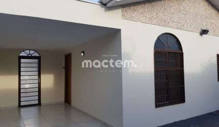 Casa para venda em Campos Elíseos de 304.00m² com 2 Quartos, 1 Suite e 2 Garagens