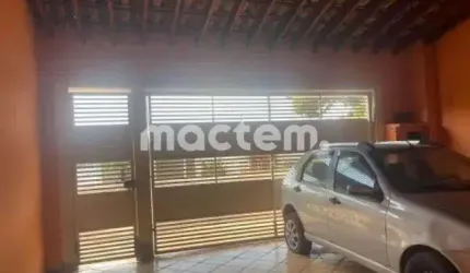 Casa para venda em Parque Ribeirão Preto de 180.00m² com 2 Quartos, 1 Suite e 1 Garagem