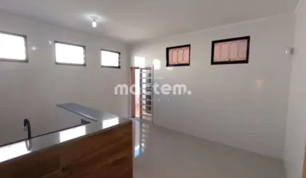 Casa para venda em Vila Tibério de 225.00m² com 3 Quartos, 1 Suite e 1 Garagem