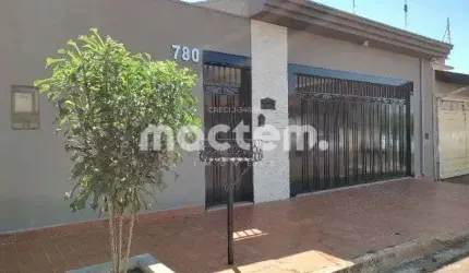 Casa para venda em Bonfim Paulista de 144.00m² com 3 Quartos, 1 Suite e 3 Garagens
