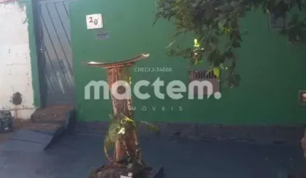 Casa para venda em Jardinópolis de 150.00m² com 3 Quartos e 2 Garagens