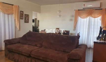 Casa para venda em Jamil Seme Cury de 143.00m² com 4 Quartos, 1 Suite e 2 Garagens