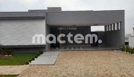 Casa de Condomínio para venda em Vila Do Golf de 199.00m² com 3 Quartos, 1 Suite e 4 Garagens