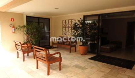 Apartamento para venda em Centro de 180.00m² com 4 Quartos, 2 Suites e 2 Garagens