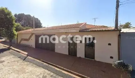 Casa para venda em Jardim Alexandre Balbo de 188.00m² com 3 Quartos, 1 Suite e 3 Garagens
