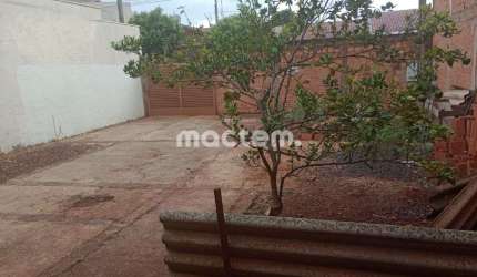 Casa para venda em Jardim Santa Rosa de 200.00m² com 1 Quarto e 2 Garagens