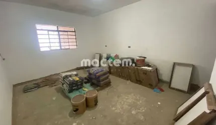 Casa para venda em Jardim Piratininga de 102.00m² com 3 Quartos e 2 Garagens