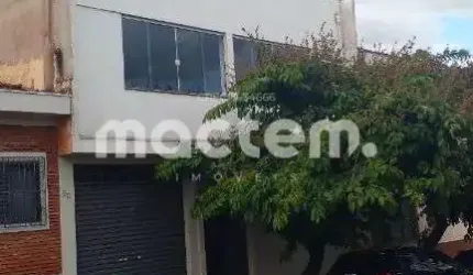 Sobrado para venda em Vila Seixas de 220.00m² com 2 Quartos, 1 Suite e 1 Garagem
