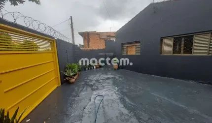 Casa para venda em Parque Ribeirão Preto de 473.00m² com 2 Quartos e 3 Garagens