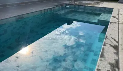 Casa para venda em Loteamento Residencial Fazenda Casa Grande de 300.00m² com 4 Quartos, 3 Suites e 2 Garagens