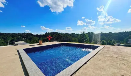 Casa de Condomínio para venda em Caxambu de 250.00m² com 3 Quartos, 2 Suites e 8 Garagens