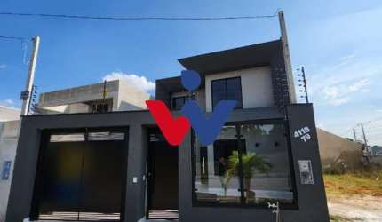 Sobrado para venda em Eucaliptos de 176.00m² com 3 Quartos, 3 Suites e 2 Garagens