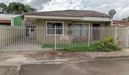 Casa para venda em Guaraituba de 94.00m² com 3 Quartos e 2 Garagens