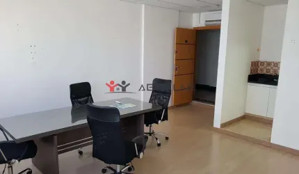 Sala Comercial para venda em Vila Boaventura de 31.00m² com 1 Garagem