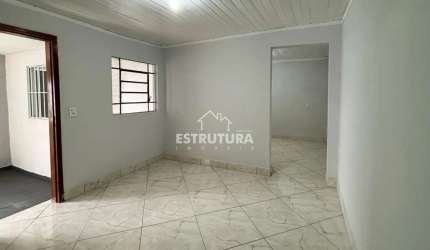 Casa para alugar em Jardim Cherveson de 120.00m² com 2 Quartos e 1 Garagem