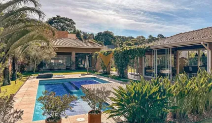 Casa para venda em Parque Dom Henrique de 549.90m² com 4 Quartos, 4 Suites e 6 Garagens