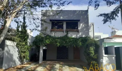 Casa para venda em Residencial Samambaia de 166.00m² com 3 Quartos, 1 Suite e 2 Garagens