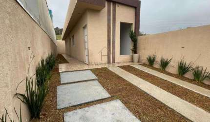 Casa para venda em Chácara Roselândia de 56.00m² com 2 Quartos e 1 Garagem