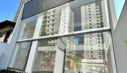 Imóvel Comercial para alugar em Jardim de 216.00m² com 3 Garagens