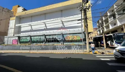 Prédio Comercial para alugar em Centro de 1382.00m²