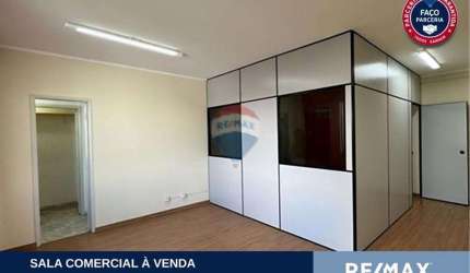 Sala Comercial para venda em Centro de 60.00m² com 1 Garagem