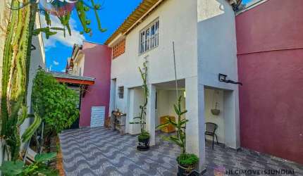 Casa para venda em Vila M Genoveva de 200.00m² com 3 Quartos e 2 Garagens