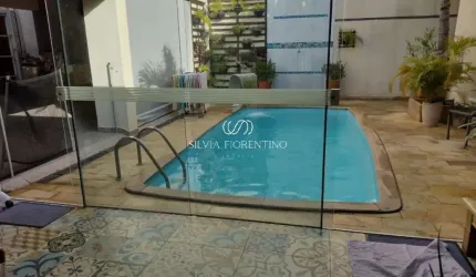 Casa para venda em Vila Das Jabuticabeiras de 365.00m² com 3 Quartos, 1 Suite e 2 Garagens